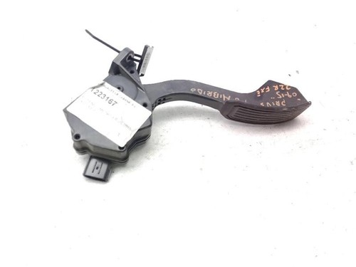 7811012010 accelerator pedal