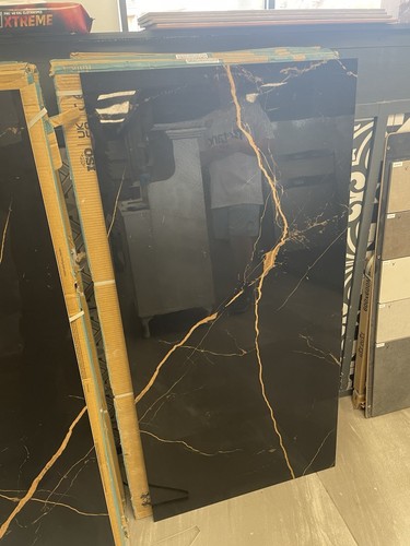Joblot black gold - joblot.,