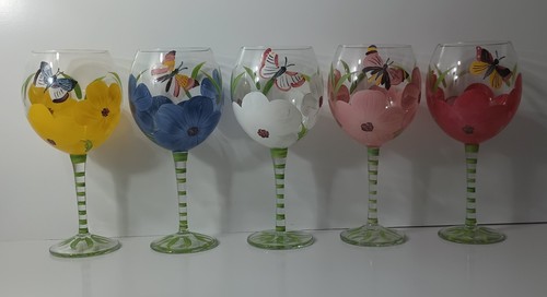 Wine glasses country garden - wine,