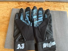 Styles wwe wrestler gloves - wwe,