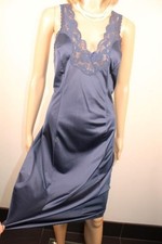 VTG CHARNOS BLUE SILKY SHIMMERING NYLON & LACE FULL SLIP PETTICOAT SIZE 18