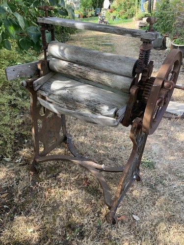 Vintage cast iron mangle - cast,