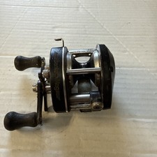 Vtg Fishing Reel Shimano