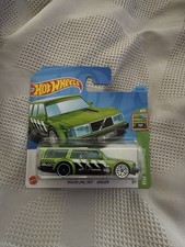 Hot Wheels 2023 Volvo 240