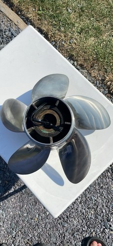 21p high five propeller - high,
