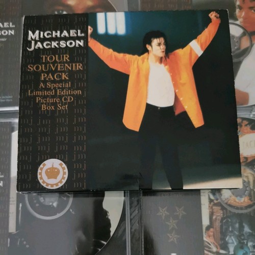Michael jackson tour - jackson,