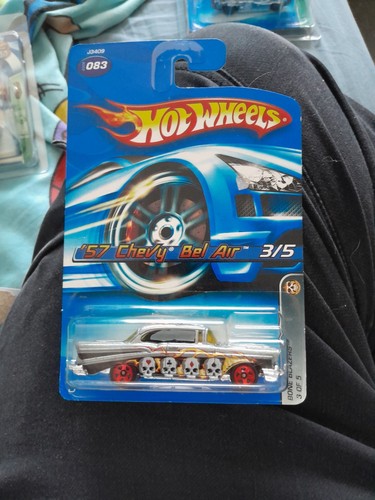 Hot wheels 2006 chevy bel - hot,