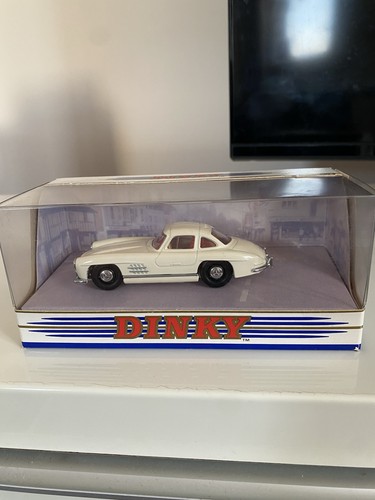 Dinky mercedes benz 300sl - mercedes-benz,