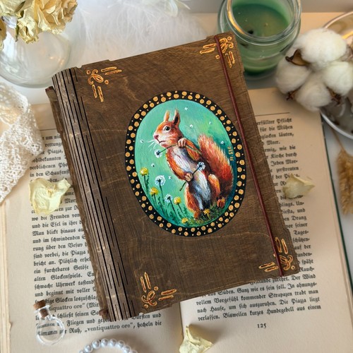 Squirrel hand painted - squirrel, hand-painted