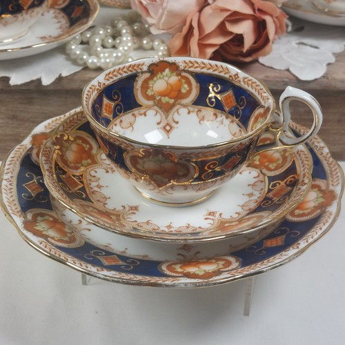 Royal albert crown - china, imari