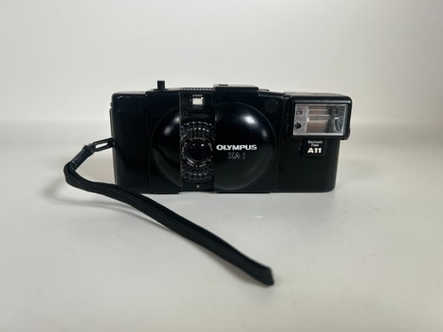 Olympus xa1 35mm camera with - olympus,