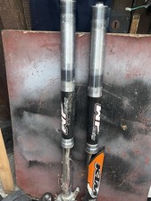 ♻️ Ktm 400 Exc 2004 - 2007 Complete Front Forks Suspension With Yokes ♻️