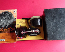 A SUPERB LITTLE USED BOXED 6TH MODEL MITCHELL 300 SPINNING REEL
