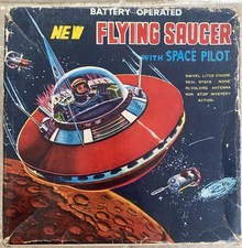 Yoshiya Flying Saucer Battery Operated Japan 1964