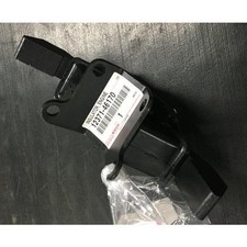 Toyota Genuine 12371-46150