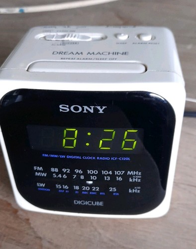 Sony dream machine icf c120l - dream,