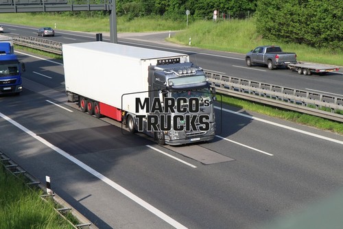 Truck photo volvo - truck,