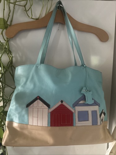 Radley london beach - "beach, hut"