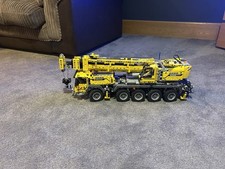 LEGO TECHNIC: Mobile Crane MK II (42009)