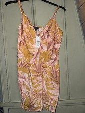 Lipsy London Brand New with