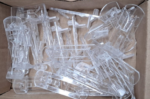 Shelf pins plastic - shelf, locking