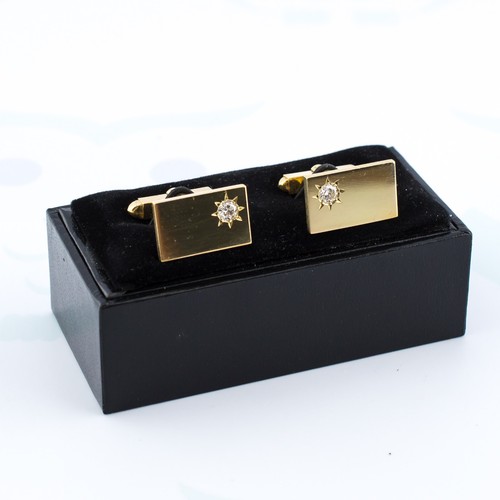 18ct yellow gold diamond - yellow,