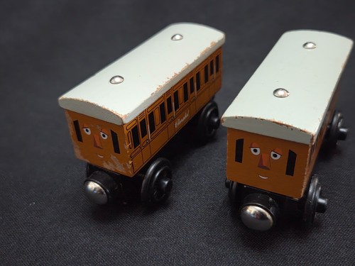 Thomas the tank - thomas, wooden