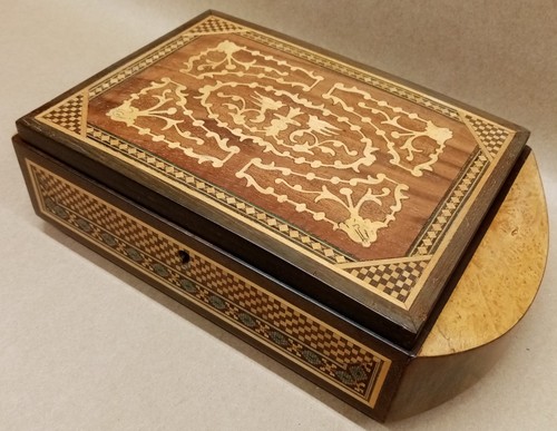 Vintage wooden musical - wooden,