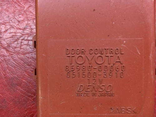 2003 toyota yaris petrol - 1.0,