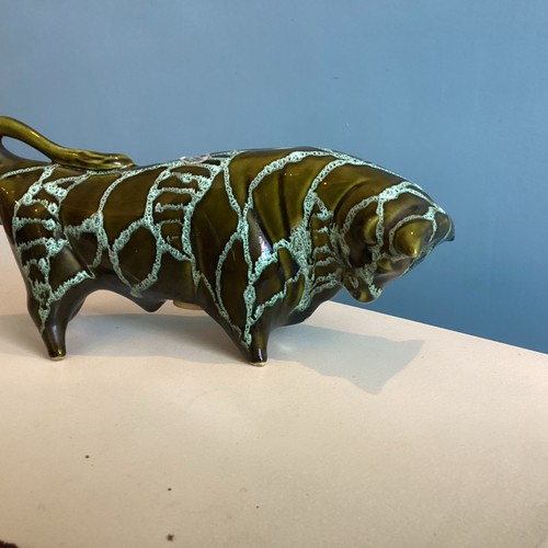 Trentham pottery bull - trentham, art