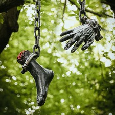 HALLOWEEN DECORATIONS SEVERED