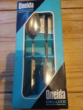 Oneida Delux Solid Stainlrss