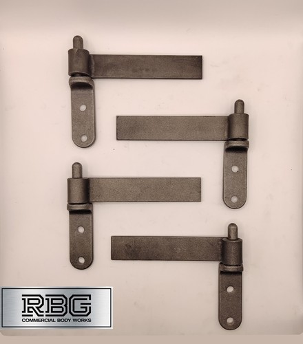 Straight hinge gudgeon - &,