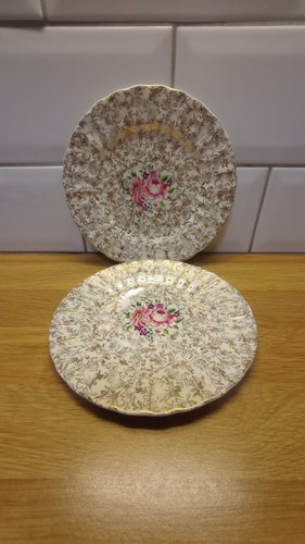 Wade royal victoria pottery - 2x,