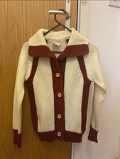 Vintage Cream And Maroon