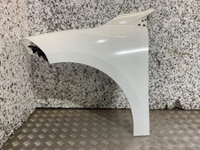 09-15 RENAULT MEGANE MK3 HATCH PASSENGER SIDE FRONT WING WHITE OV369 (SCRATCHED)