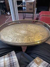 Alpha Plate Viners Chased Oval