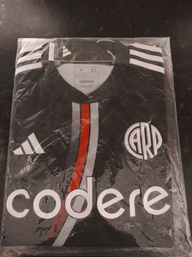 River plate away - river,
