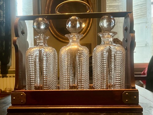 Victorian tantalus liqueur - victorian, "tantalus"