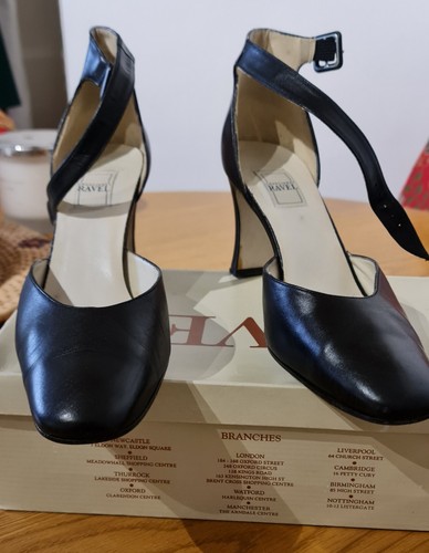 Vintage black leather - vintage, ravel