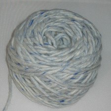 100g ball Blue Fleck 100% Pure