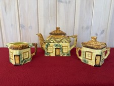 Cottage ware keele pottery - cottage,