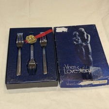 Set of Six Viners Love Story