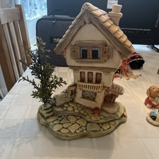 Pendelfin Studios Castle