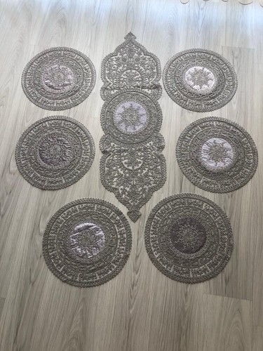 Dollies embroidered handmade - dollies,