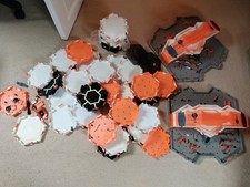 Hex Bug Track, Platforms