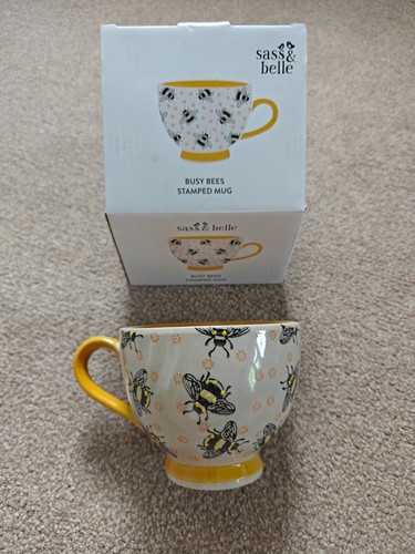 Sass belle bee stamped - sass,