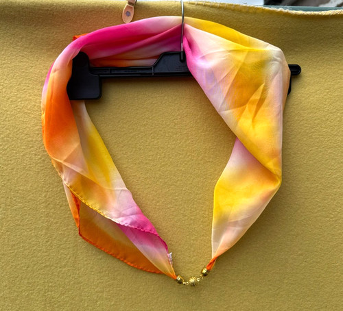 Red yellow white - yellow,,