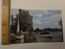 Vintage 1960s Postcard River Yare at Brundall, Norfolk Broads Boats Unused