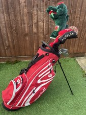 Full set of R/H Golf Clubs